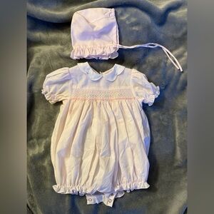 6-9mo Outfit with Bonnet